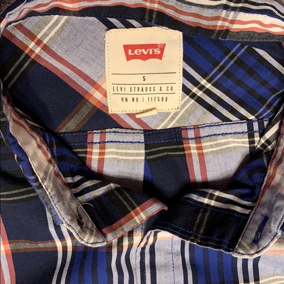 Levi Strauss Blue Plaid Button Up - Picture 5 of 6